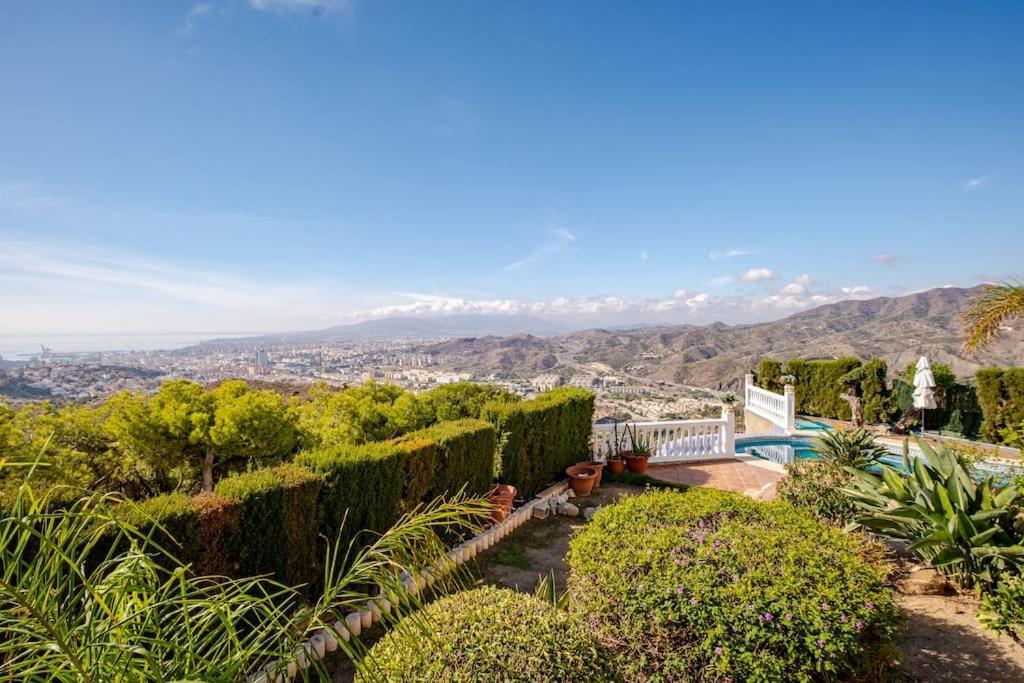 Villa Angel Malaga Bagian luar foto